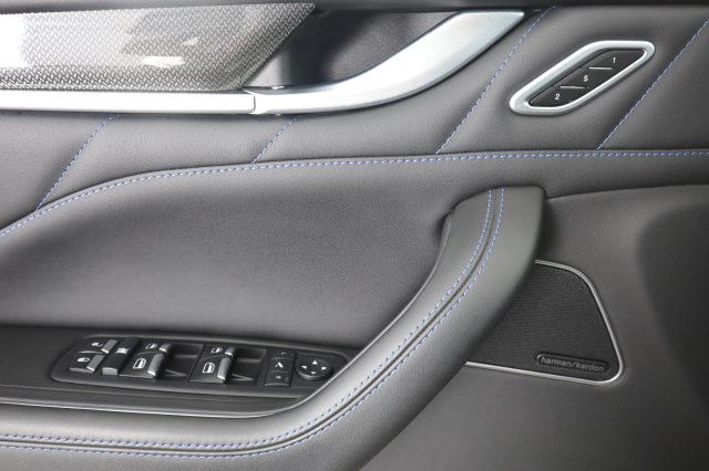 MASERATI LEVANTE LEVANTE 330 CV MHEV AWD GT - foto 17