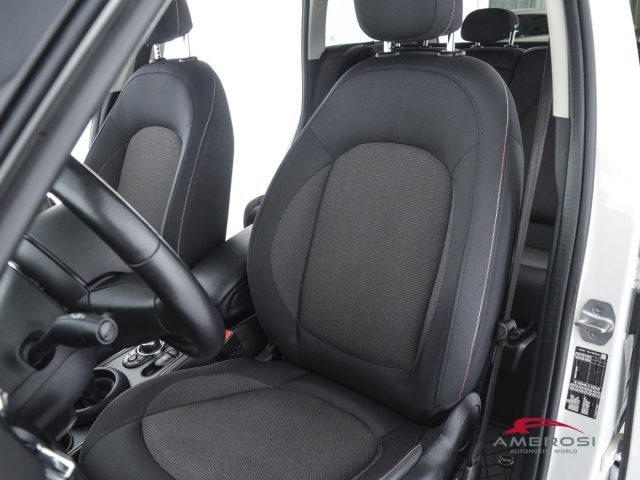 MINI COUNTRYMAN COOPER  1.5 48V C CLASSIC AUTO - foto 9