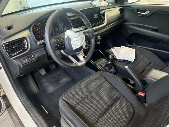 KIA STONIC 1.2 DPI STYLE - foto 16