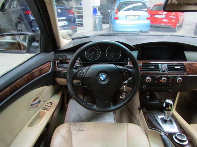 BMW 525 525D TOURING FUTURA * 370.000 KM - foto 19