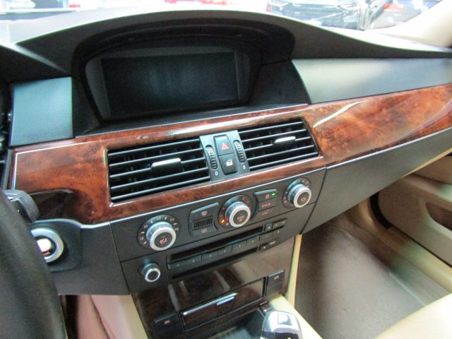 BMW 525 525D TOURING FUTURA * 370.000 KM - foto 22