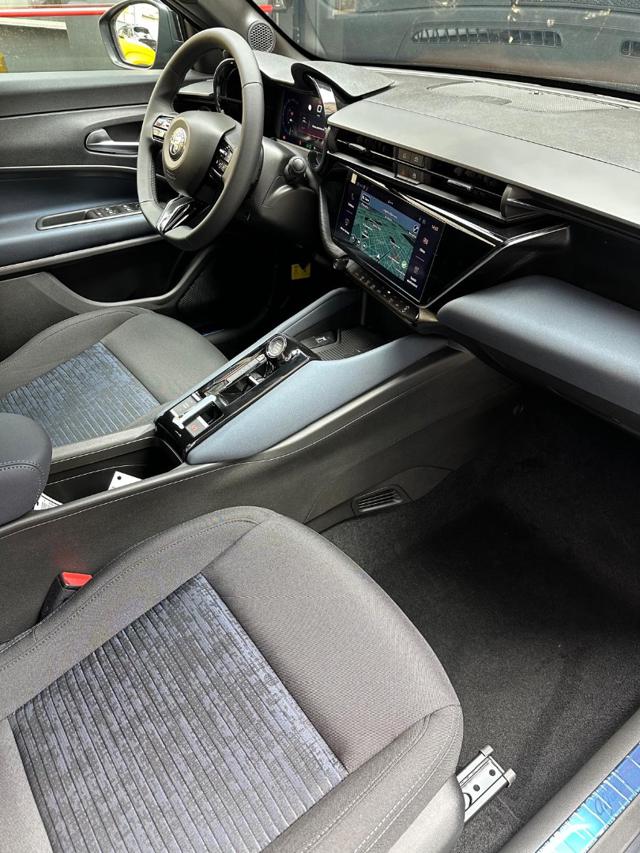 ALFA ROMEO JUNIOR 1.2 HYBRID 145CV EDCT6 + NAVIGAT - foto 16