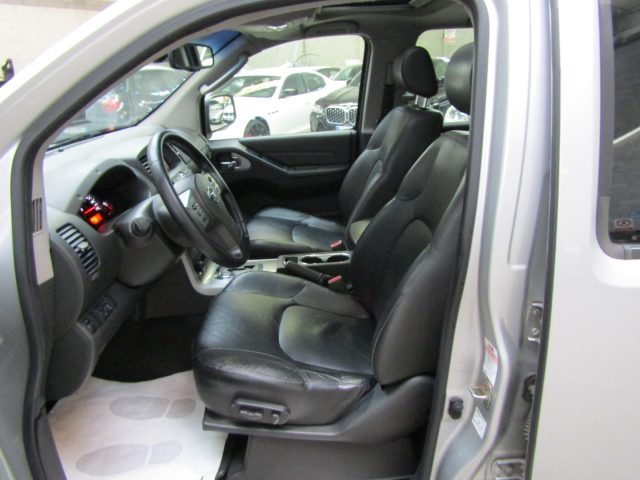 NISSAN NAVARA 3.0 V6 DCI DOUBLE CABINET HARDTO - foto 9