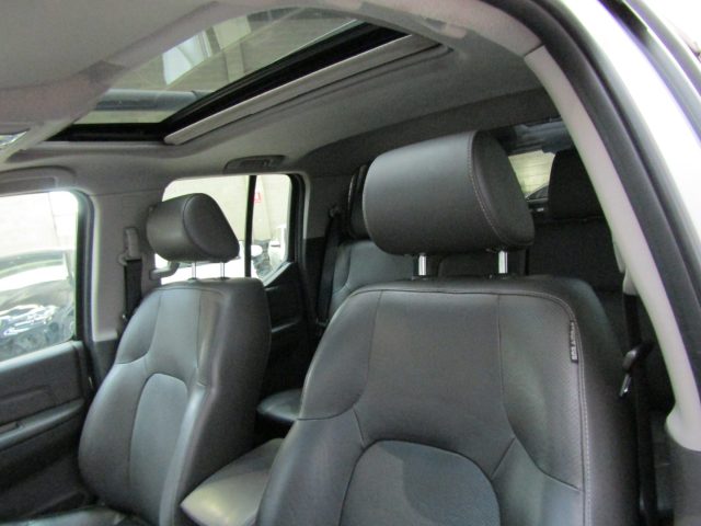 NISSAN NAVARA 3.0 V6 DCI DOUBLE CABINET HARDTO - foto 11