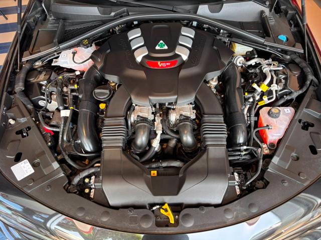 ALFA ROMEO GIULIA 2.9 V6 BI-TURBO AT8 QUADRIFOGLIO - foto 27