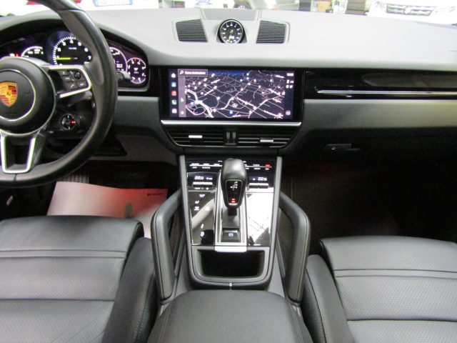 PORSCHE CAYENNE COUPÉ 3.0 V6 E-HYBRID * 132.000  - foto 21