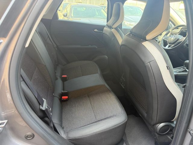 RENAULT CAPTUR PLUG-IN HYBRID E-TECH 160 CV TEC - foto 11