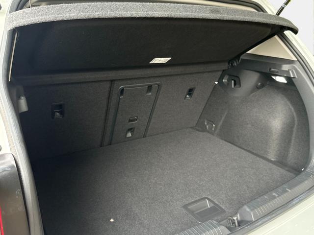 VOLKSWAGEN GOLF 2.0 TDI DSG SCR - foto 14