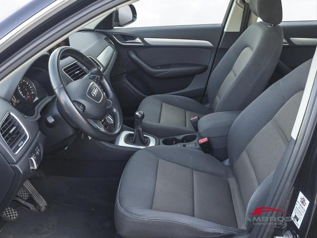 AUDI Q3 2.0 TDI - foto 9