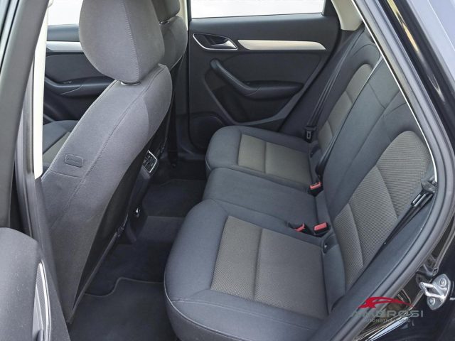 AUDI Q3 2.0 TDI - foto 10