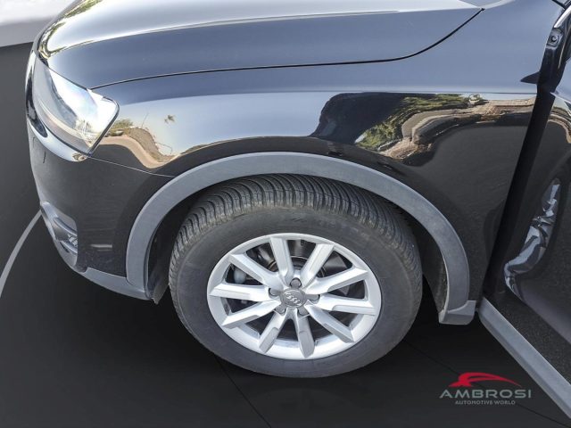 AUDI Q3 2.0 TDI - foto 13