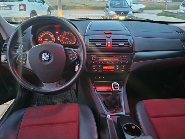 BMW X3 XDRIVE18D FUTURA - foto 18