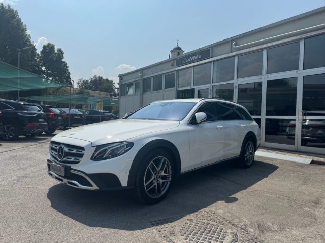 MERCEDES-BENZ E 220 D S.W. 4MATIC AUTO PREMIUM ALL-T - foto 6