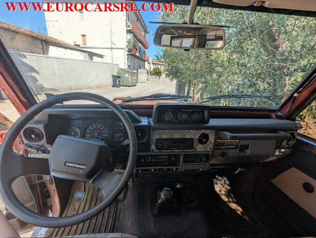 TOYOTA LAND CRUISER 2.5 TURBODIESEL HARD-TOP BJ-73 - foto 14