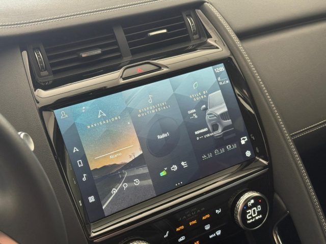 JAGUAR E-PACE 2.0D I4 163 CV AWD AUTO R-DYNAMI - foto 11