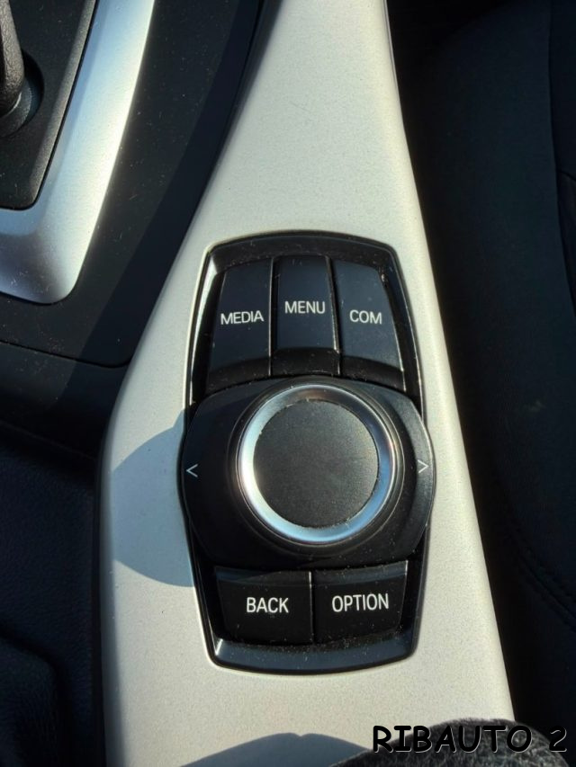 BMW 118 D XDRIVE 5P. BUSINESS - foto 40