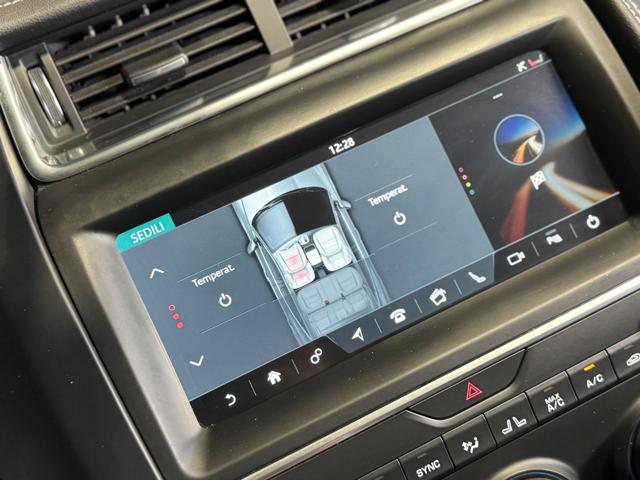 JAGUAR E-PACE 2.0D 150 CV AWD AUT. R-DYNAMIC - foto 15