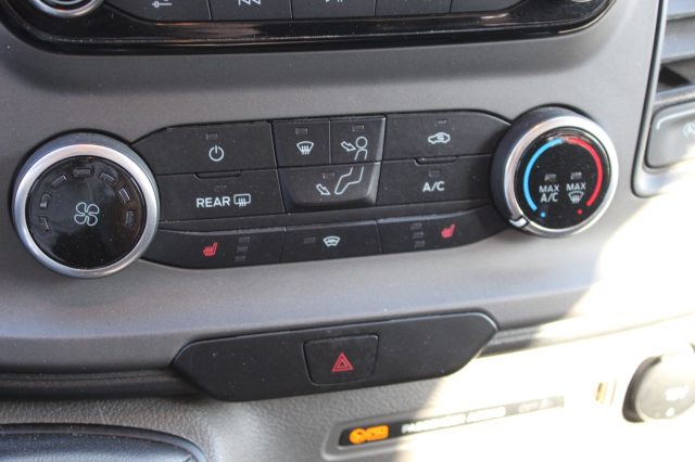 FORD TRANSIT CUSTOM 320 2.0 ECOBLUE PL COMBI TREND - - foto 32