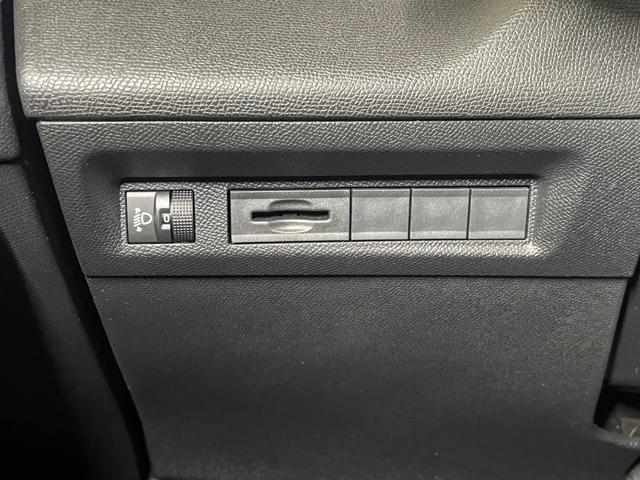PEUGEOT 308 5 PORTE 1.2 130CV ALLURE NAVI + - foto 18