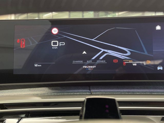 PEUGEOT 3008 HYBRID 145 E-DCS6 ALLURE - foto 12