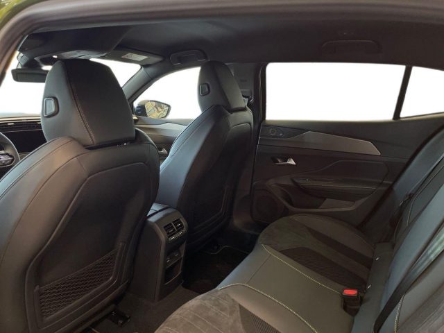 PEUGEOT 408 HYBRID 145 E-DCS6 GT EXCLUSIVE - foto 17