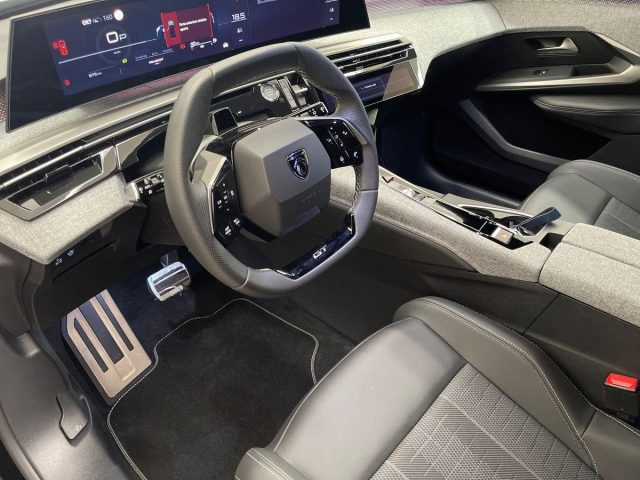 PEUGEOT 5008 HYBRID 145 E-DCS6 GT - foto 9