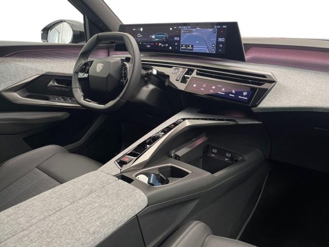 PEUGEOT 5008 HYBRID 145 E-DCS6 GT - foto 15