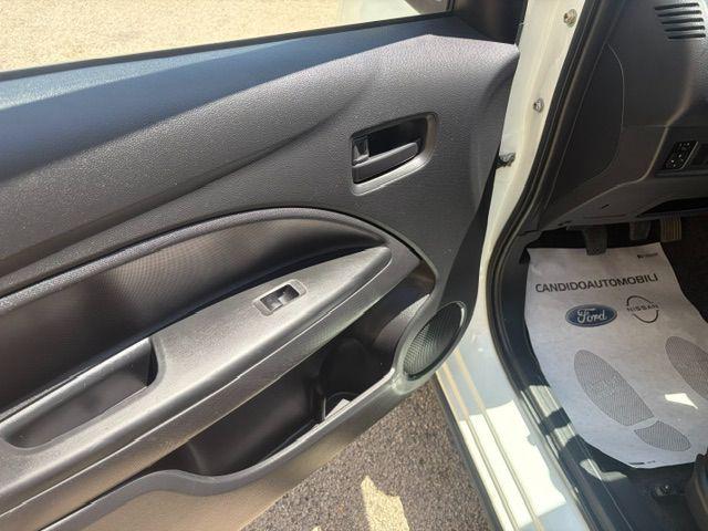 MITSUBISHI SPACE STAR 1.2 INVITE RADIO - foto 9