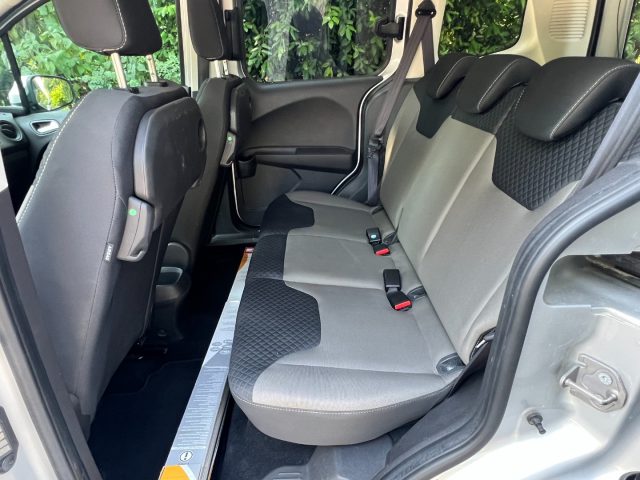 FORD TOURNEO COURIER 1.5 TDCI 75 CV TITANIUM  PERFETT - foto 10
