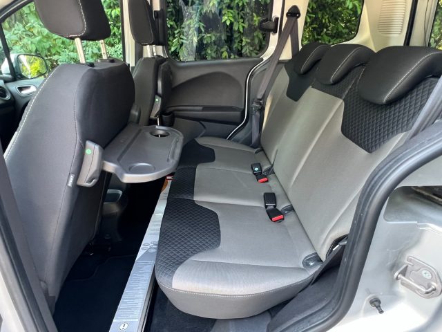 FORD TOURNEO COURIER 1.5 TDCI 75 CV TITANIUM  PERFETT - foto 11