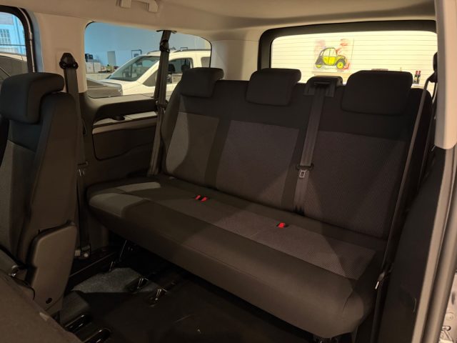 PEUGEOT TRAVELLER 2.2 180 S&S EAT8 COMBI LONG XL T - foto 8