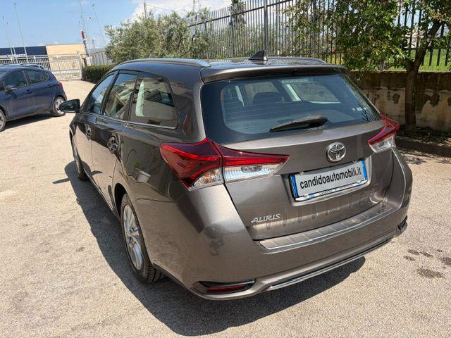 TOYOTA AURIS TOURING SPORTS 1.6 D-4D LOUNGE - foto 7
