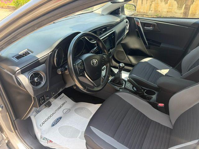 TOYOTA AURIS TOURING SPORTS 1.6 D-4D LOUNGE - foto 9