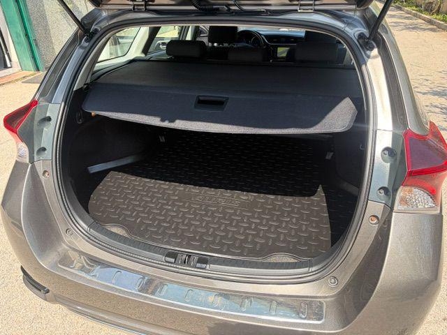 TOYOTA AURIS TOURING SPORTS 1.6 D-4D LOUNGE - foto 24