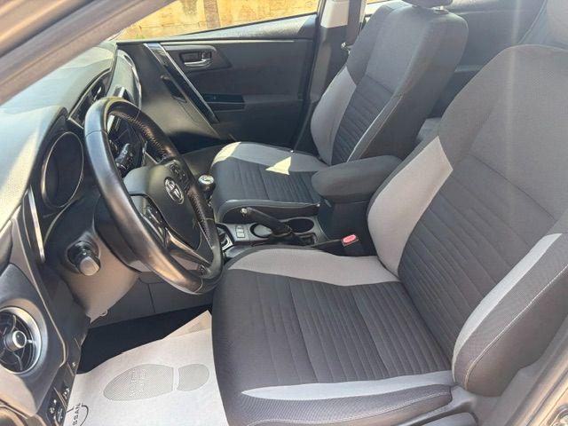 TOYOTA AURIS TOURING SPORTS 1.6 D-4D LOUNGE - foto 12