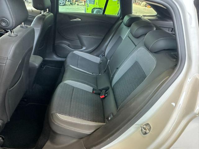 OPEL ASTRA 1.2 TURBO 130CV SPORTS TOURER BU - foto 15