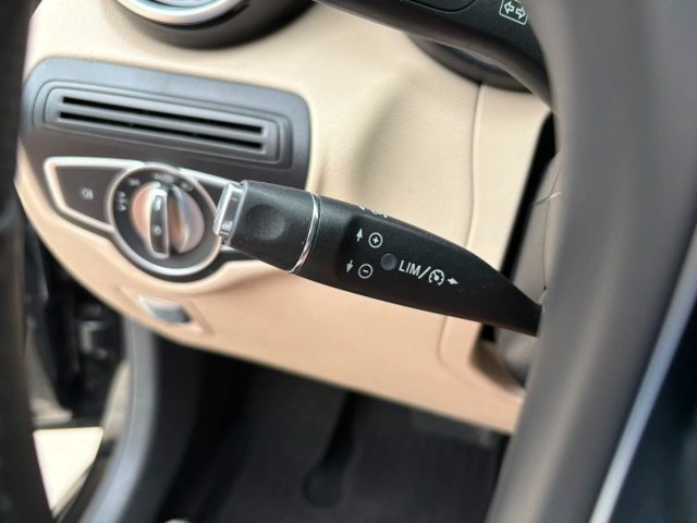 MERCEDES-BENZ GLC 220 D 4MATIC COUPÉ - foto 14