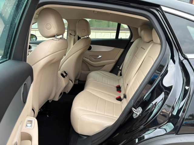 MERCEDES-BENZ GLC 220 D 4MATIC COUPÉ - foto 8