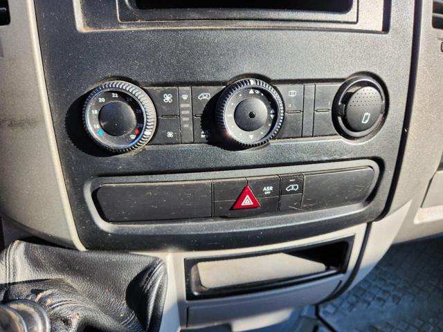 VOLKSWAGEN CRAFTER 50/35 2.0 BITDI 143CV PM-RG CABI - foto 6