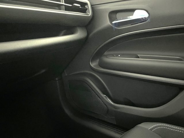 JEEP AVENGER 1.2 ALTITUDE 110 CV MHEV DCT KM0 - foto 22