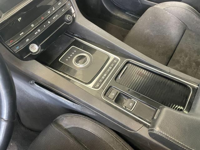 JAGUAR F-PACE 2.0 D 180CV AWD PORTFOLIO - foto 14
