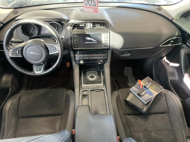 JAGUAR F-PACE 2.0 D 180CV AWD PORTFOLIO - foto 11