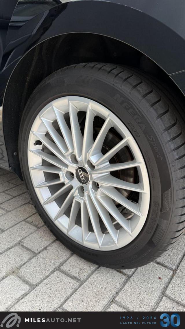 AUDI A3 30 G-TRON S TRONIC NAVI ACC LED  - foto 19