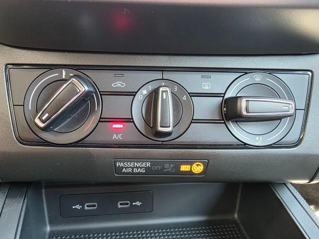 SEAT IBIZA 1.0 TGI 5 PORTE STYLE - foto 12