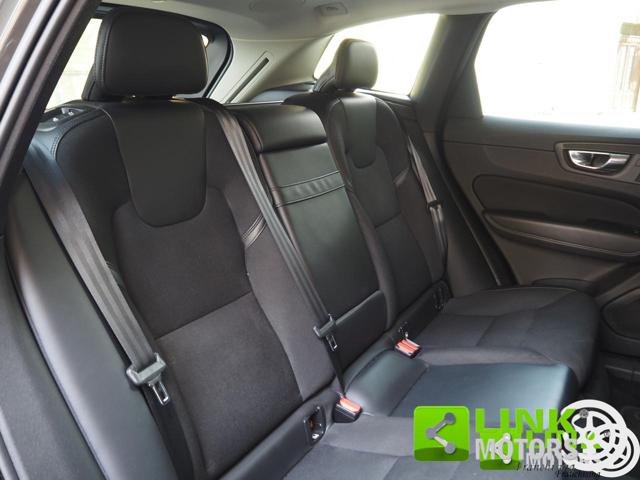 VOLVO XC60 D4 GEARTRONIC INSCRIPTION 190CV - foto 26