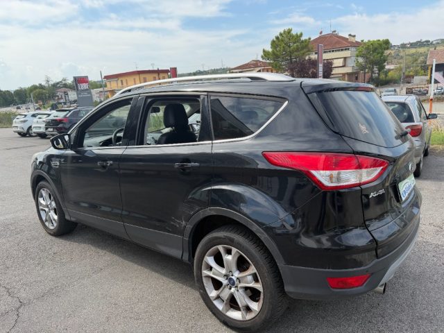 FORD KUGA + 2.0 TDCI 163 CV 4WD DPF - foto 6