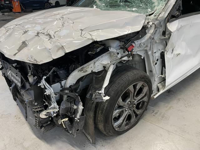 FORD FOCUS 1.5 ECOBLUE 115CV AUTOMATICO 5P. - foto 11