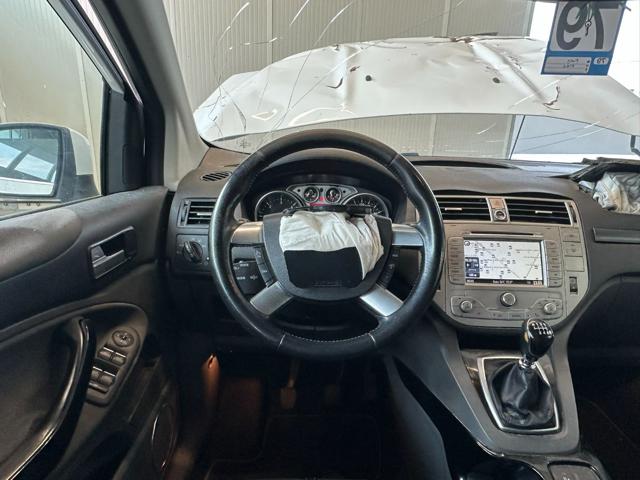 FORD KUGA 2.0 TDCI 140CV 2WD TITANIUM DPF - foto 16