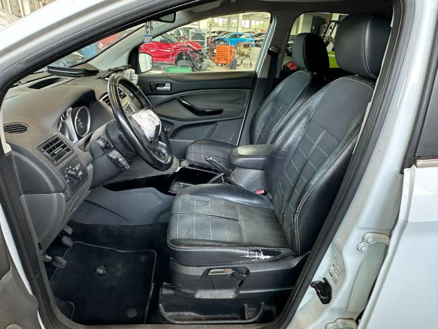 FORD KUGA 2.0 TDCI 140CV 2WD TITANIUM DPF - foto 12