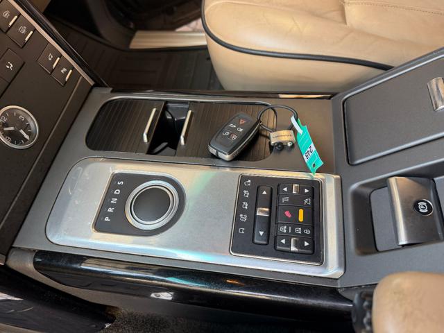 LAND ROVER RANGE ROVER 4.4 TDV8 AUTOBIOGRAPHY - foto 17